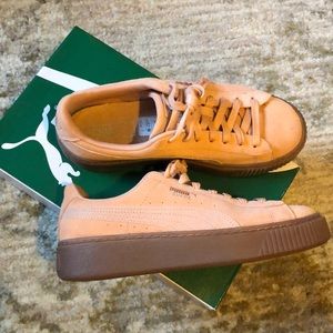 Genuine Suede Gum Bottom Platform Sneakers